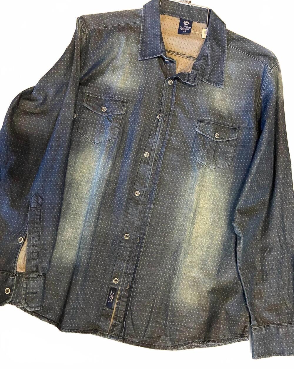 NEW RNT23 men's button down shirt - plus in blue